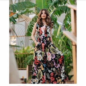 Agu Bendita Gail Moss Floral Wide Long Jumpsuit Med-large black red